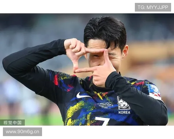 国足半场0-2落后 埃永阿利乌姆开场连进两球